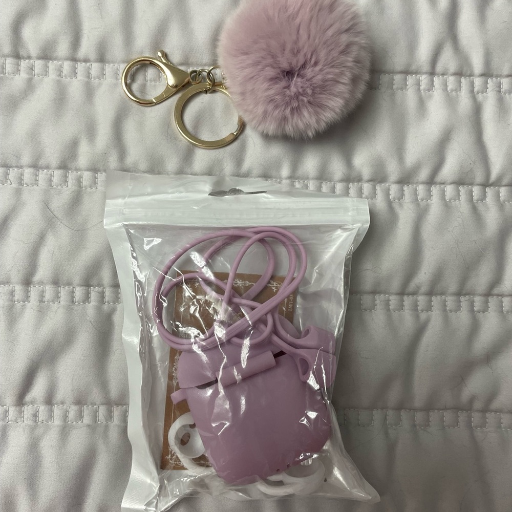 AirPod Case - Picture 7 of 7
